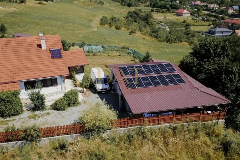 Casă individuală cu 4 camere cu Garaj în Feleacu