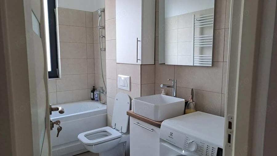 Apartament cu 2 camere semidecomandat în Dâmbovița