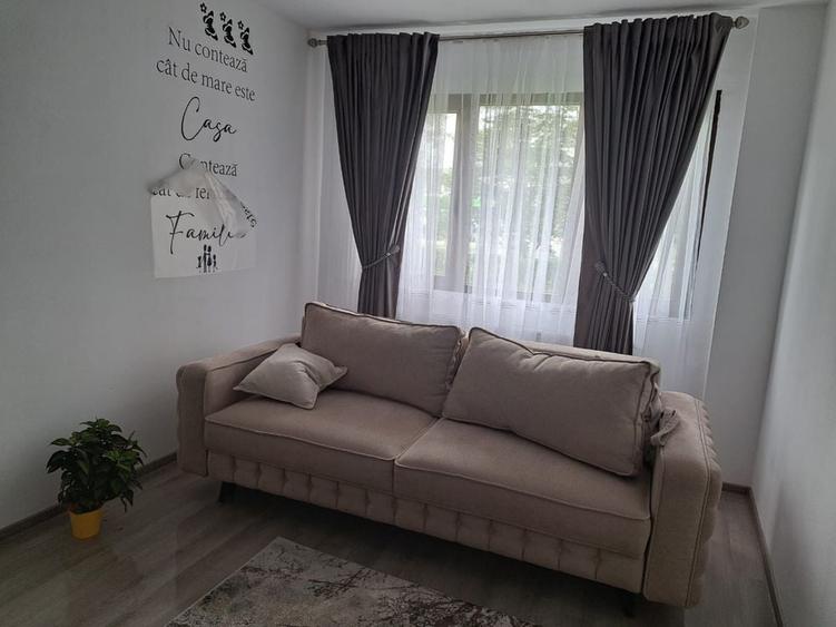 Apartament cu 2 camere decomandat în Exterior Vest