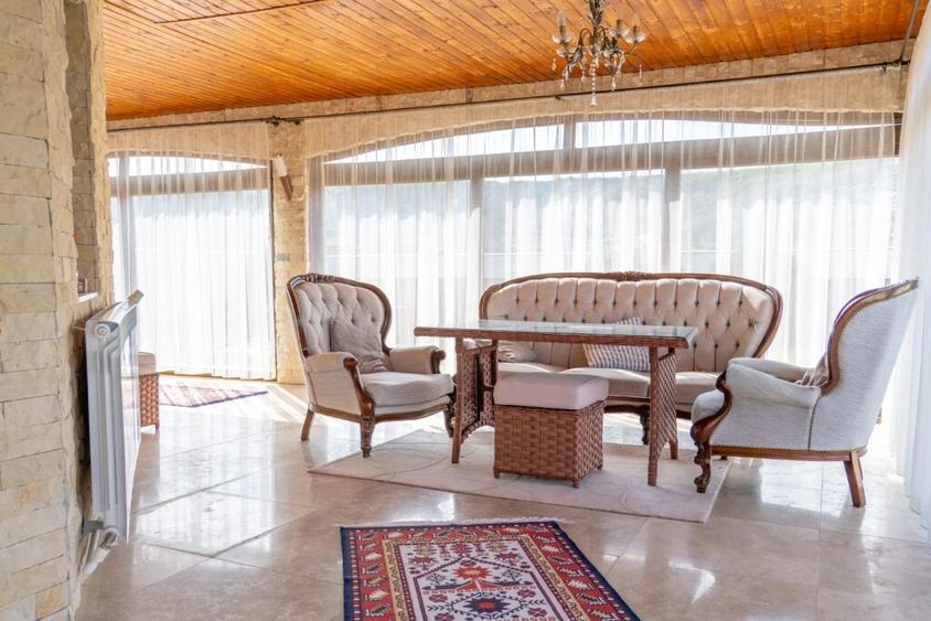 Vila 190 mp · Vest, Valul lui Traian · 240 000 EUR - 5