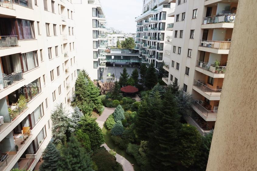 Apartament cu 3 camere semidecomandat în Herăstrău