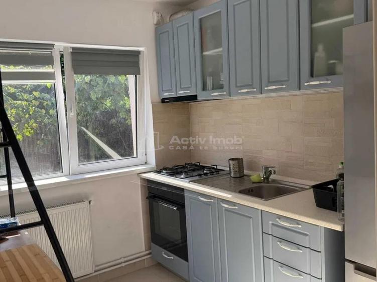Casă cu 3 camere cu Teren 300 Mp în Cantacuzino
