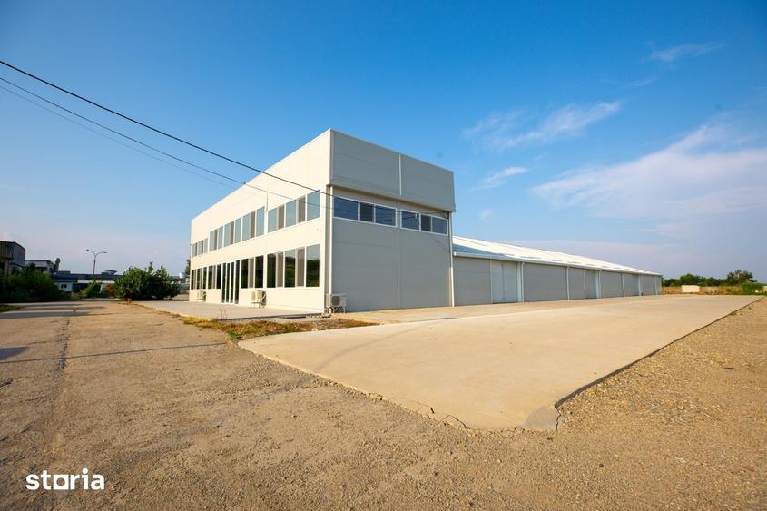 Spațiu comercial, de 1,600 mp, în Industrială