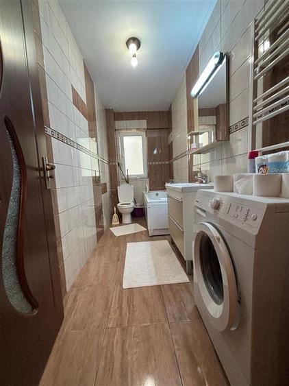 Apartament cu 2 camere decomandat în Valea Adâncă