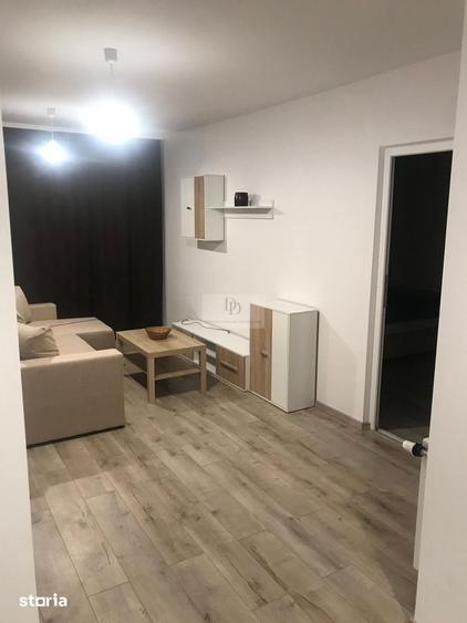 Apartament cu 3 camere, mobilat în Europa