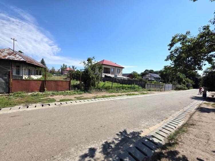 Teren Construcții intravilan de 1250 mp, în Milcovățu
