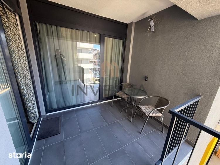 Apartament cu 2 camere semidecomandat, mobilat în Sopor