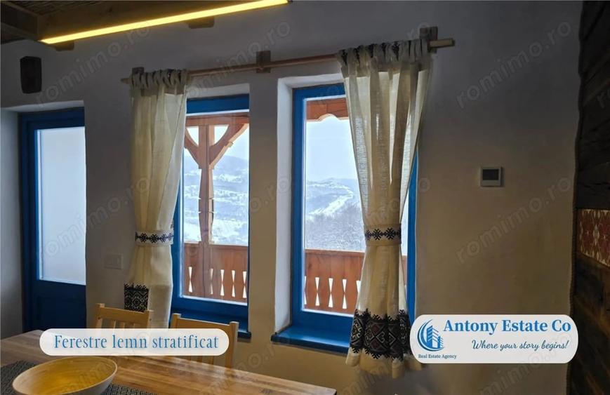 Casă cu 3 camere cu Teren 28000 Mp în Roșia