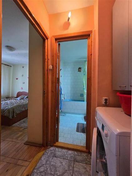 Apartament cu 2 camere decomandat în Nicolina