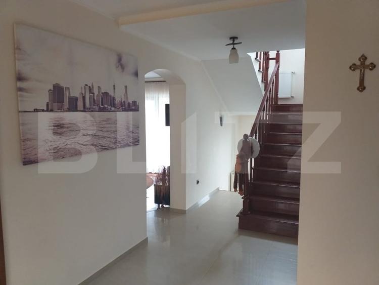 Proprietate de vanzare, 412 mp, 2.877 mp teren, zona Sagului - 1