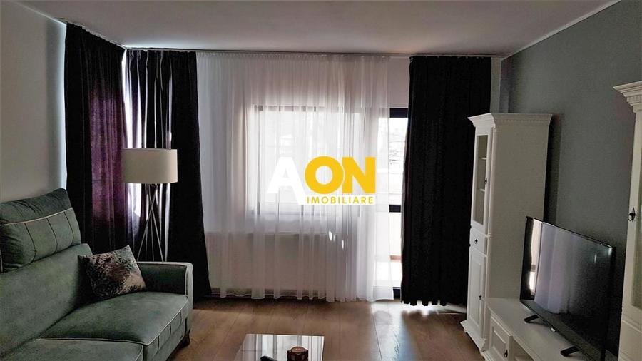Apartament cu 3 camere decomandat, mobilat în Cetate