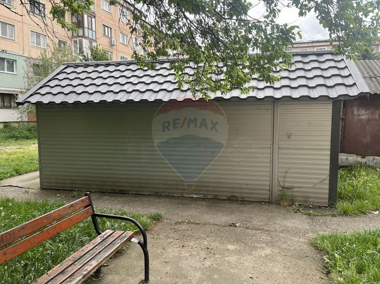 Apartament cu 3 Camere Decomandat – pe Strada George Coșbuc - 14