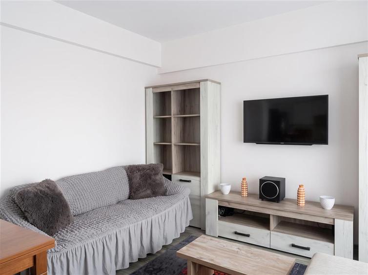Apartament cu 2 camere decomandat, mobilat în Burdujeni