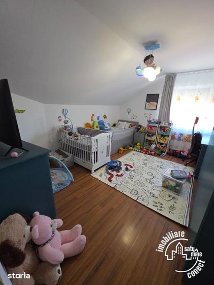 Apartament cu 3 camere decomandat în Burdea