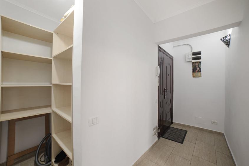 Apartament cu 2 camere semidecomandat, mobilat în Cantemir