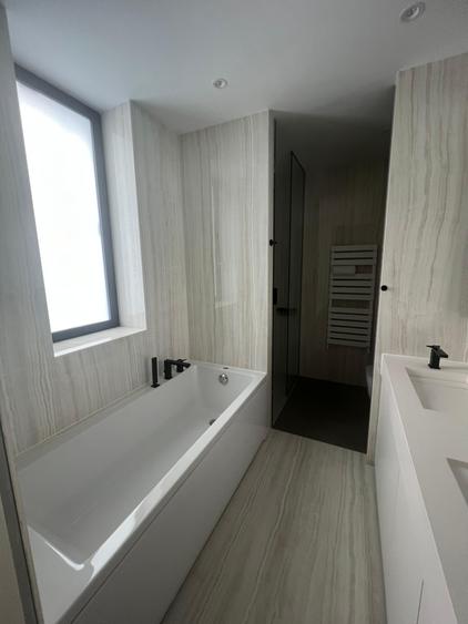 Apartament cu 2 camere decomandat, mobilat în Primăverii