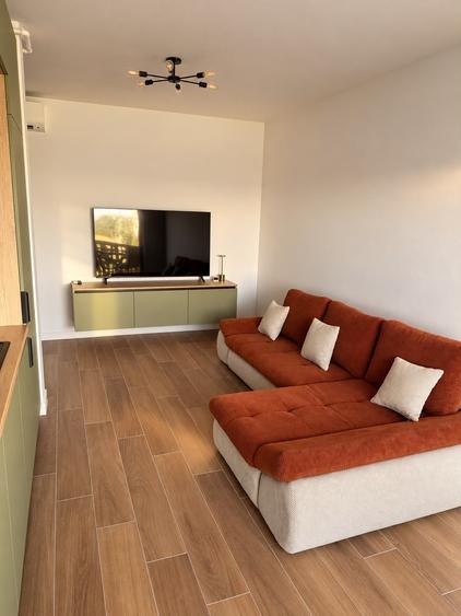 Apartament cu 2 camere decomandat în Torontalului