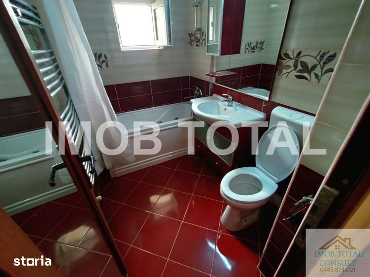 Apartament cu 3 camere, mobilat în Craiovei