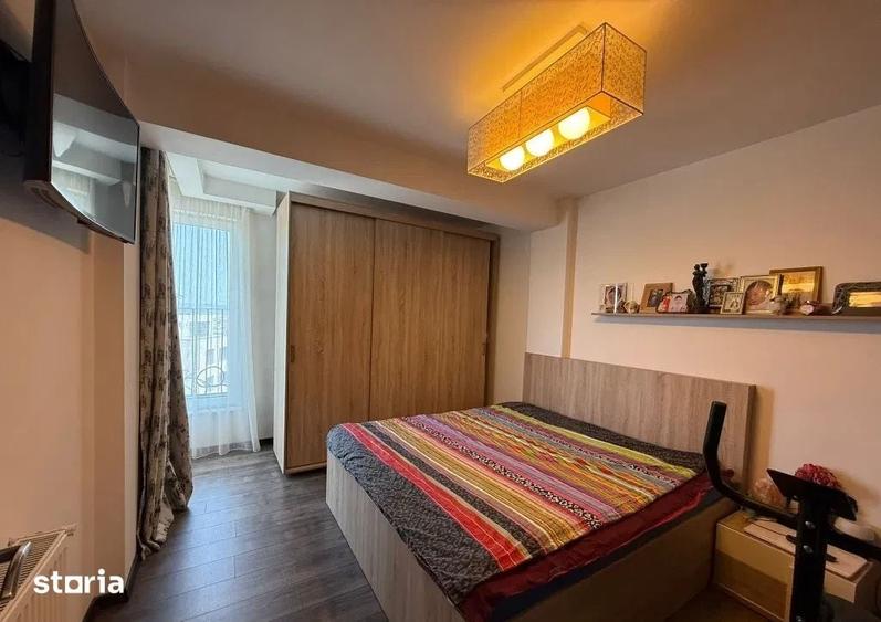 Apartament cu 3 camere în Andrei Mureșanu