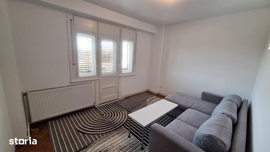 Apartament cu 4 camere în Olimpia-Stadion