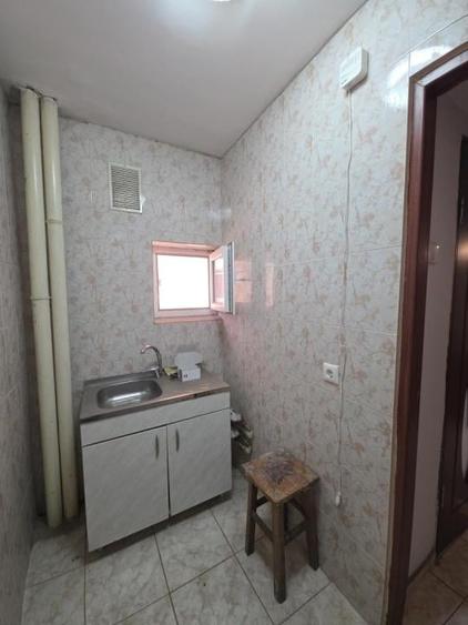 Apartament cu 2 camere în Militari
