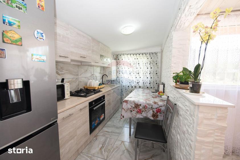 Casă cu 3 camere cu Teren 611 Mp în Adunații-Copăceni