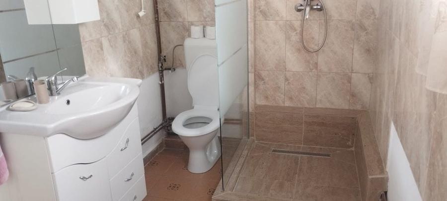 Casă cu 3 camere în Zagon
