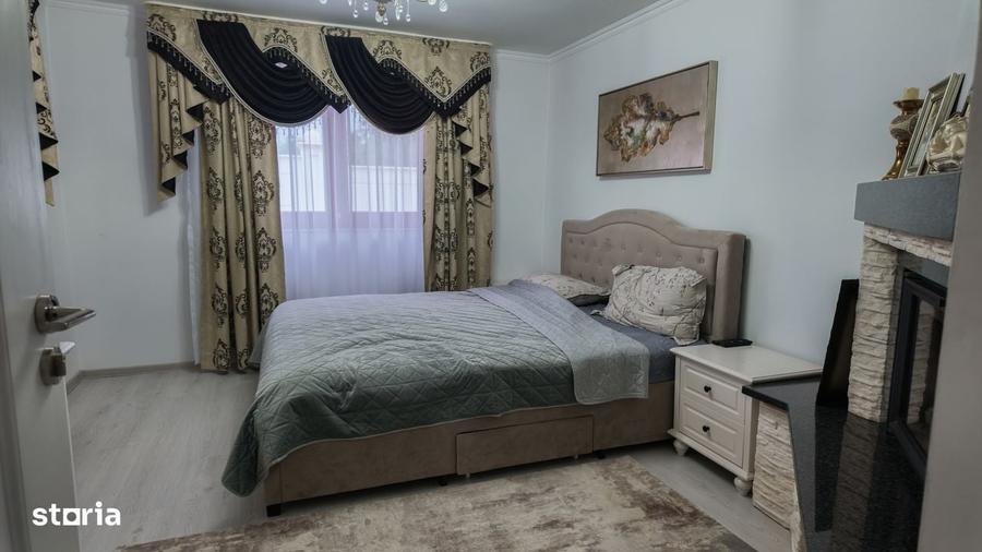 Casă cu 4 camere în Central