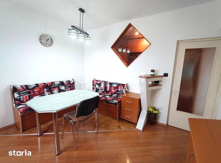 Apartament cu 4 camere decomandat în Ultracentral