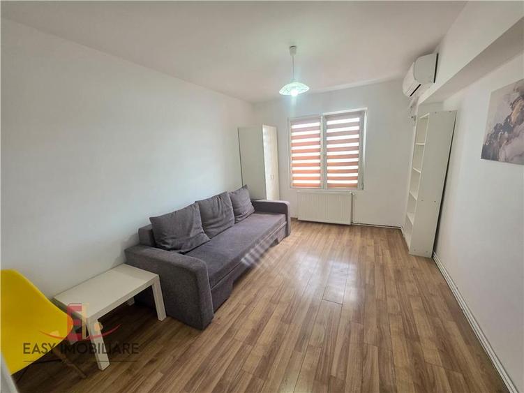 Apartament cu 2 camere decomandat în Tudor