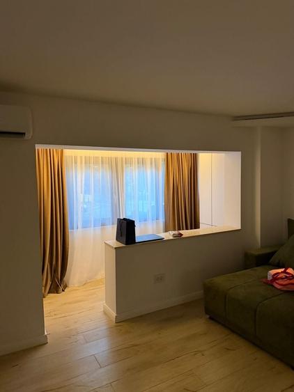 Apartament cu 2 camere decomandat în Mircea cel Bătrân