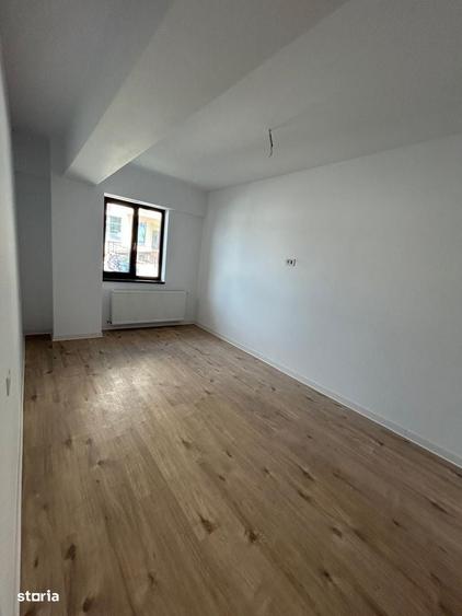 Apartament cu 2 camere decomandat în Valea Lupului