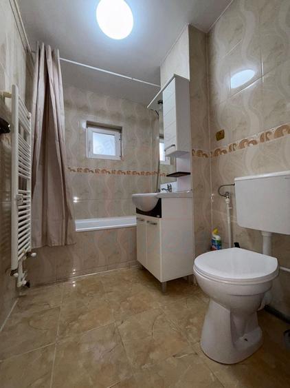 Apartament cu 3 camere decomandat, mobilat în I. C. Frimu