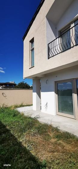 Casă cu 4 camere în Tomis Nord