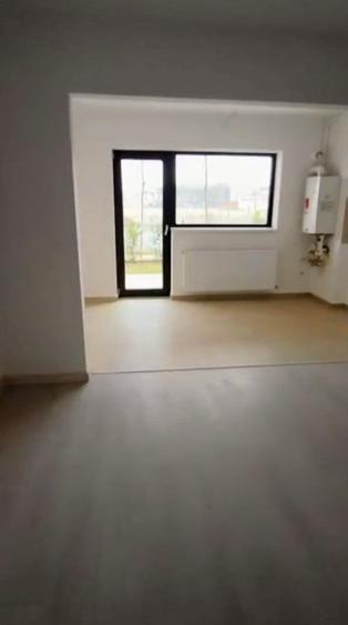 Apartament cu 2 camere semidecomandat în Titan