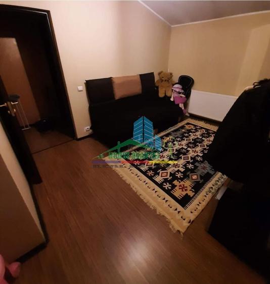 Casă individuală cu 3 camere cu Canalizare în Golești