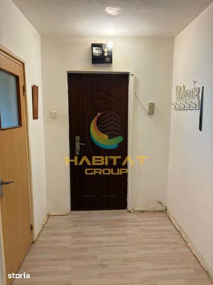 Apartament cu 3 camere semidecomandat în Titan