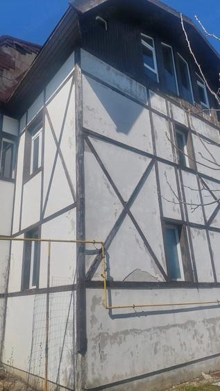 Casă cu Teren 600 Mp în Săftica