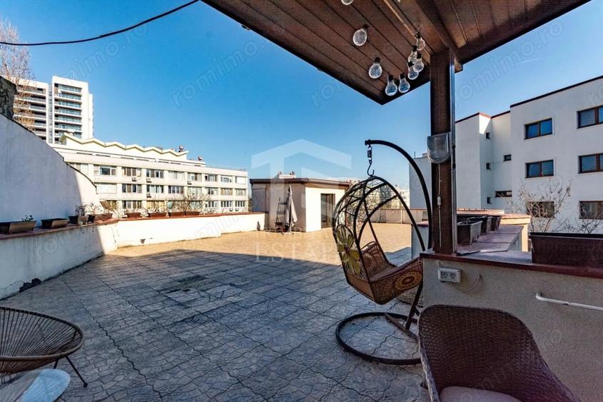 Apartament cu 6 camere decomandat în Aviatorilor