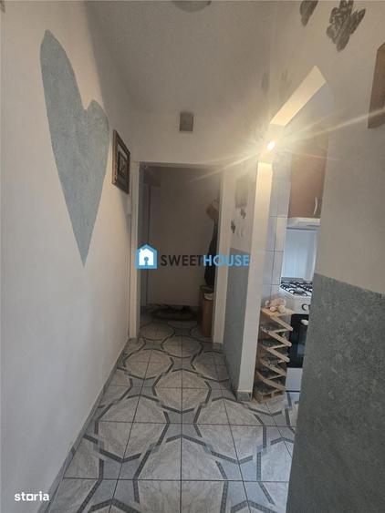 Apartament cu 2 camere semidecomandat în Exterior Vest
