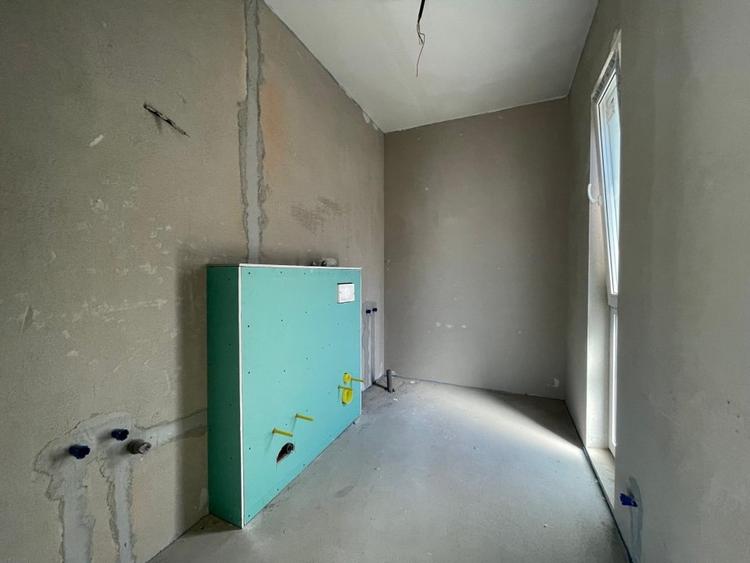 Duplex cu 6 camere cu Canalizare în Borhanci