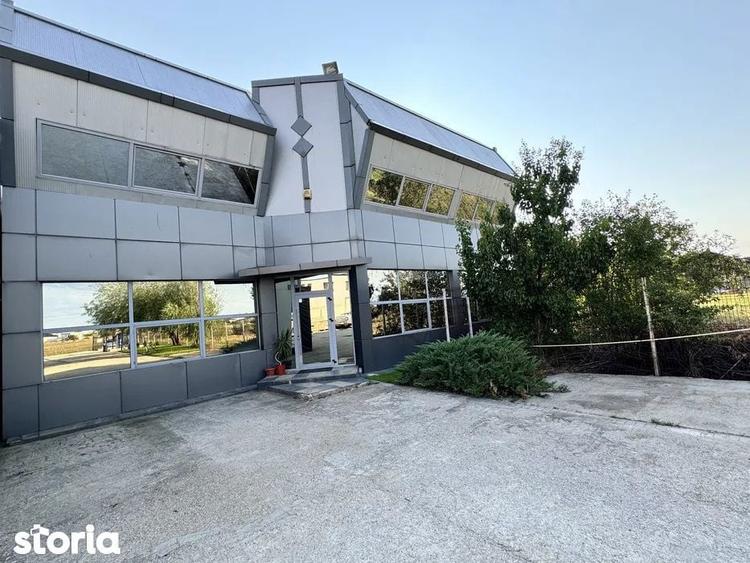 Spațiu comercial, de 1,500 mp, în Pielești