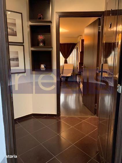 Apartament cu 2 camere decomandat, mobilat în Parcul Carol