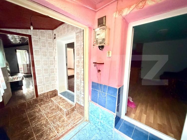 Casă individuală cu 4 camere cu Canalizare în Cugir