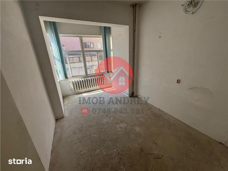 Spațiu comercial, de 222 mp, în Ultracentral