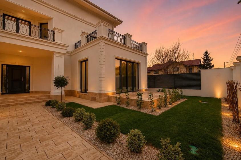 Casă individuală cu 8 camere decomandat cu Teren 506 Mp în Pipera