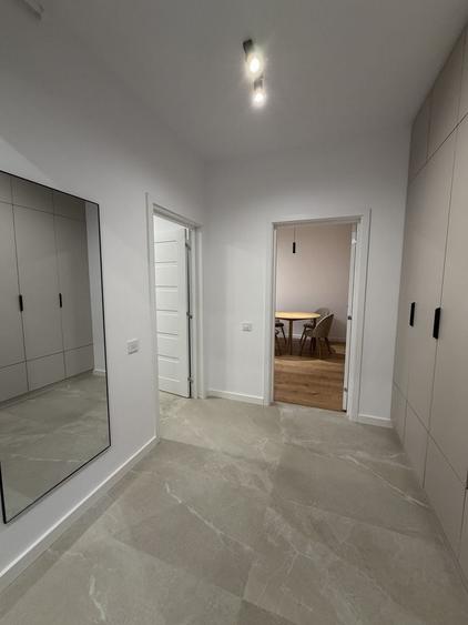 Apartament cu 2 camere decomandat în Drumul Taberei