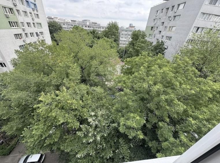 Apartament cu 2 camere semidecomandat, mobilat în Domenii