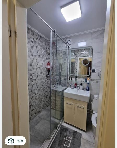 Apartament cu 3 camere în Drumul Taberei
