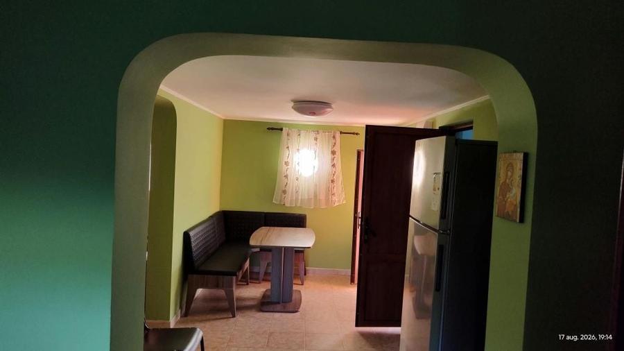 Casă cu 4 camere în Trestioara